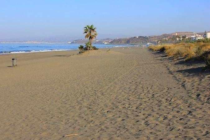 A 100M De Playa Piscina Y Todos Los Servicios Torrox Exterior foto