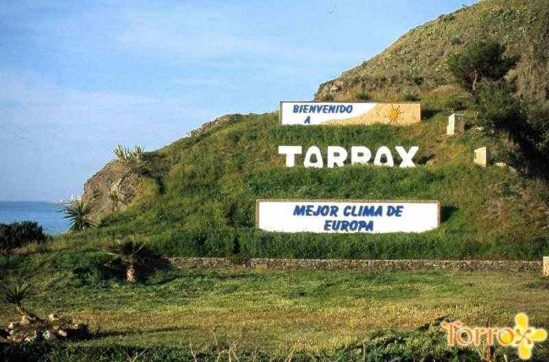 A 100M De Playa Piscina Y Todos Los Servicios Torrox Exterior foto